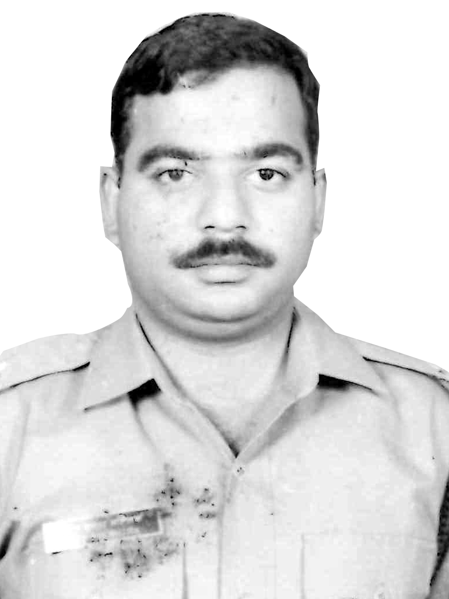 <div >Raj Kumar</div><p>Year : 1974</p><p>RR : 27</p><p>Cadre : Tamil Nadu</p> <div >Raj Kumar</div><p>Year : 1974</p><p>RR : 27</p><p>Cadre : Tamil Nadu</p>